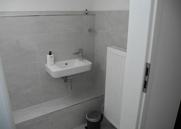 Gemuetliche Im Urlaub - In Nah An Berliner S-bahn *